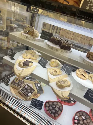 MalibuGift Chocolaterie & Espresso, business photo 4