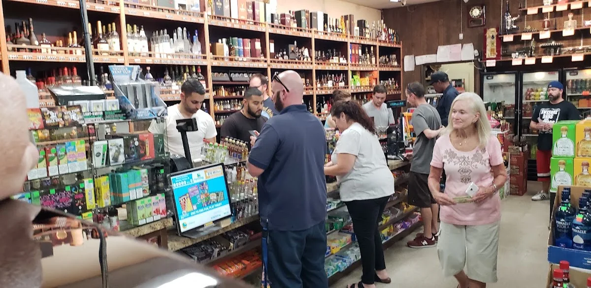 Marietta Liquor business photo