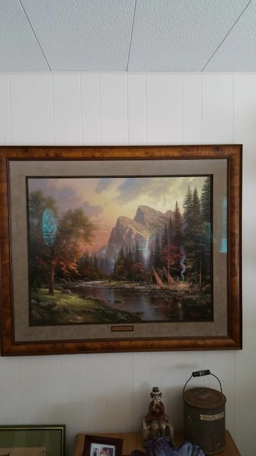 Mom & Pop's Frame Shop business photo