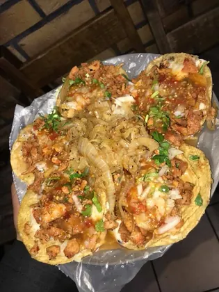 Santiagos Taco Shop, business photo 4