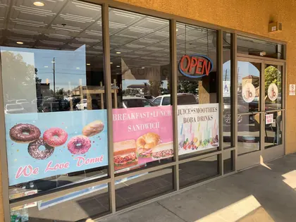 Sweet Daze Donut & Boba, business photo 3